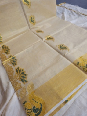 P000136 Jacquard Tissue Kerala Saree alternate view